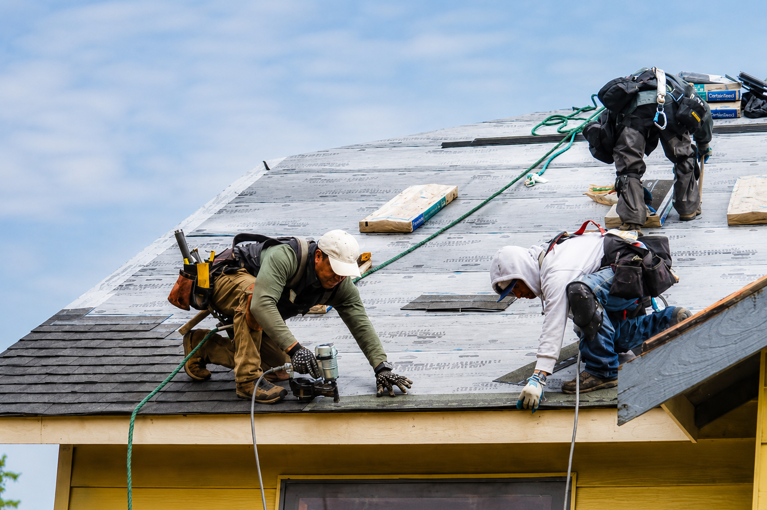 Flawless architectural shingle roof replacement project completed by ACO Roofing